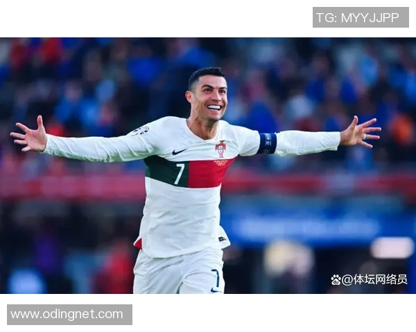 从昔日少年到今日巨星 足球最帅球员的风采对比