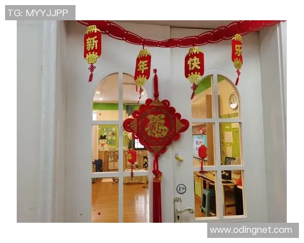 足球巨星齐聚一堂合影贺新春传递祝福喜庆氛围迎接兔年好运